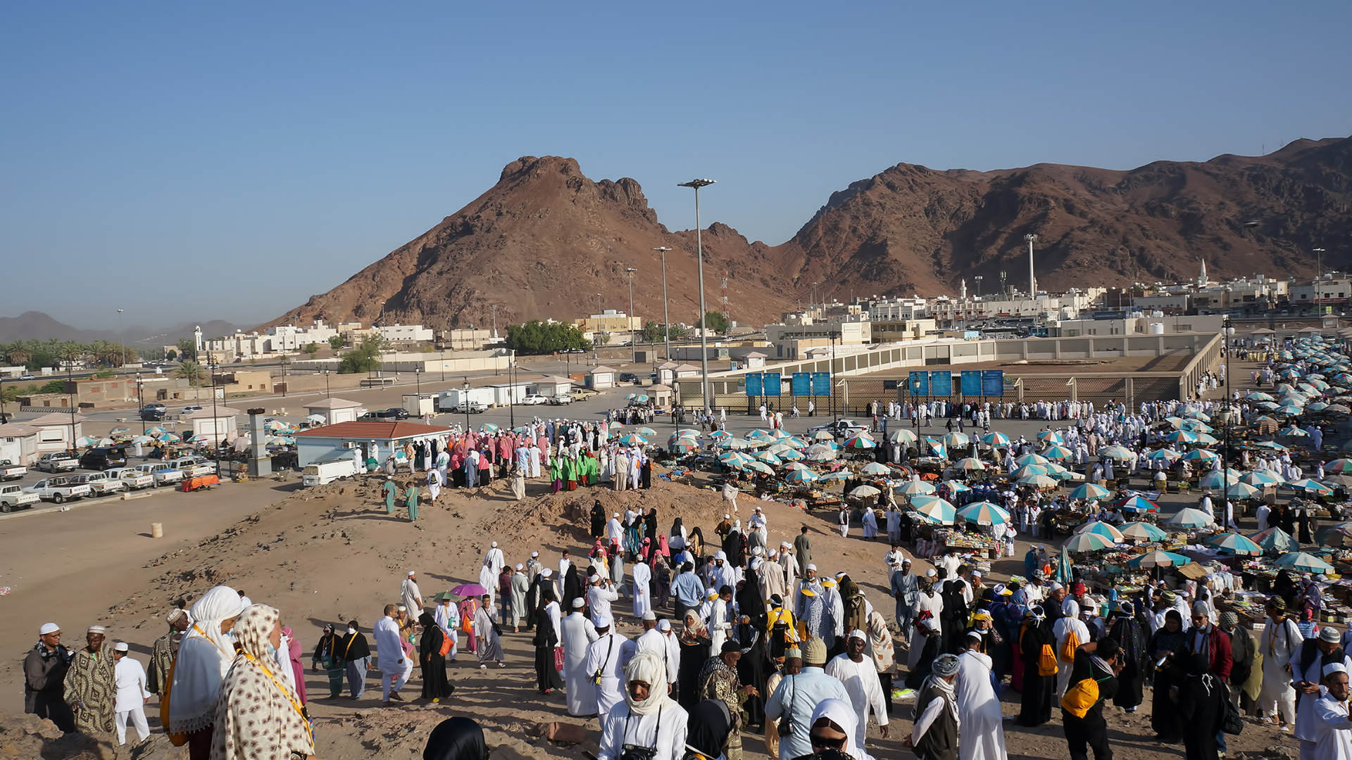 Martyrs bataille d'Uhud Omra Septembre 2026