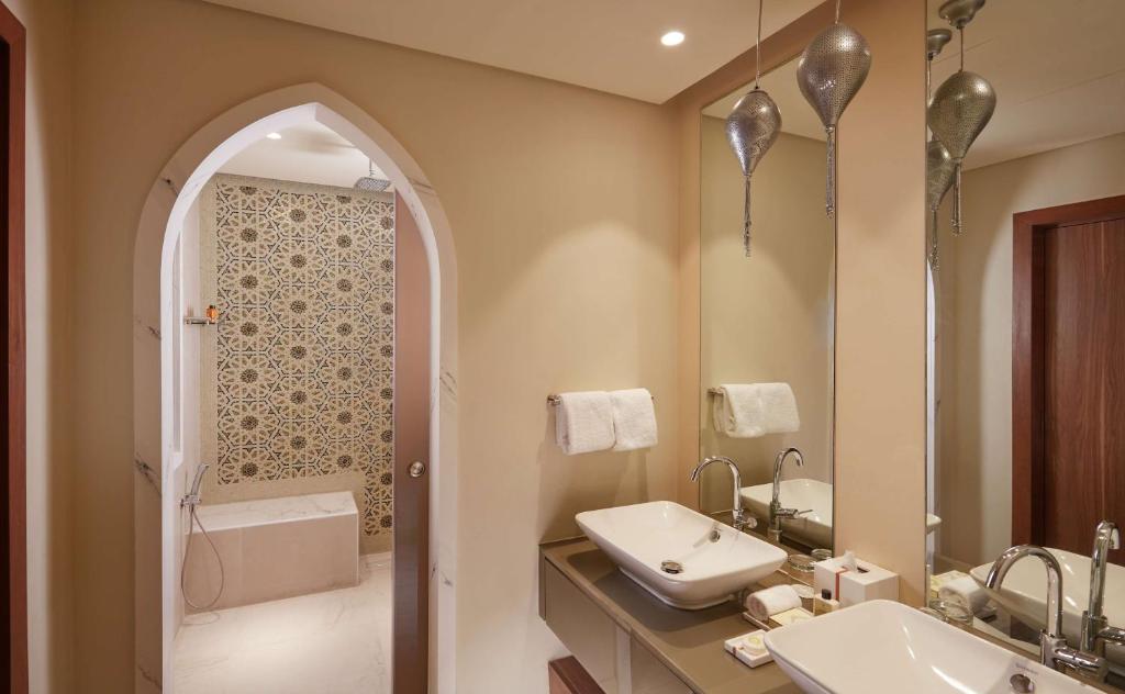 Tilal Jabal Al Kabah 5* ou équivalent