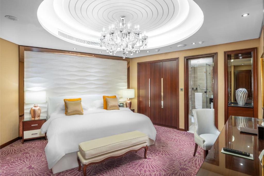 Rotana Makkah 4* ou équivalent